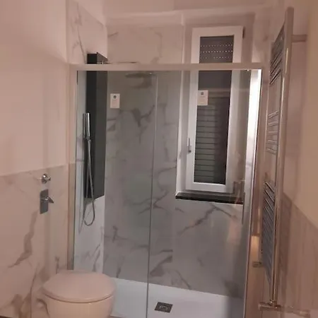 Apartment N&ghomesweethome Raffaelloelegante Ideale Affari *