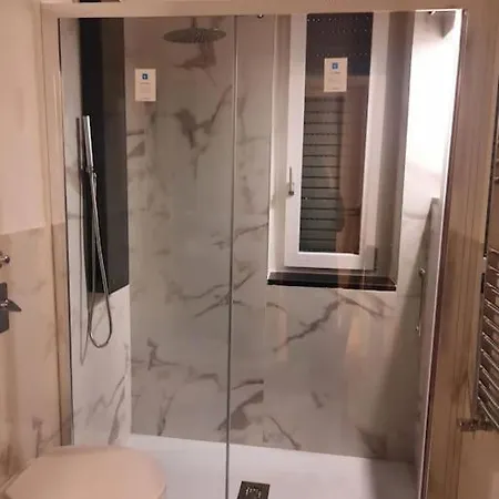 Apartment N&ghomesweethome Raffaelloelegante Ideale Affari