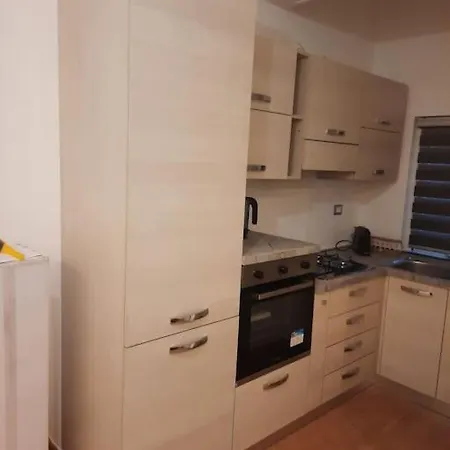 N&ghomesweethome Raffaelloelegante Ideale Affari * Milan