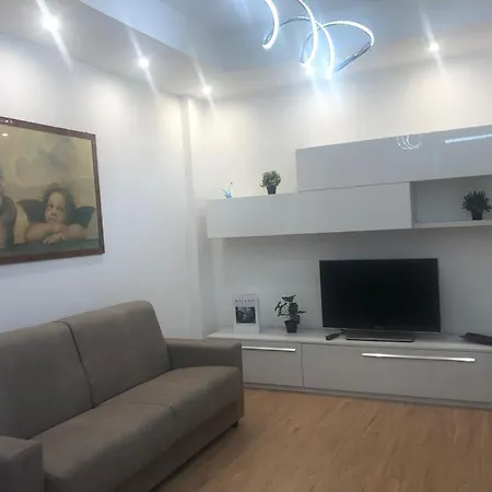 Apartment N&ghomesweethome Raffaelloelegante Ideale Affari