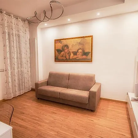 N&ghomesweethome Raffaelloelegante Ideale Affari Milan